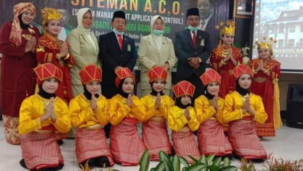 Wah, Ternyata PTA Jambi Punya Sanggar Tari di Bawah Binaan Nyonya KPTA